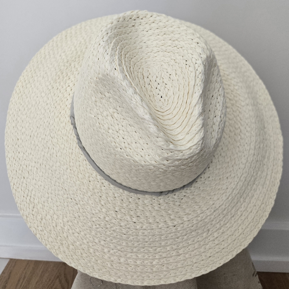 NWOT - Treasure & Bond Cream Straw Hat - Picture 2 of 10